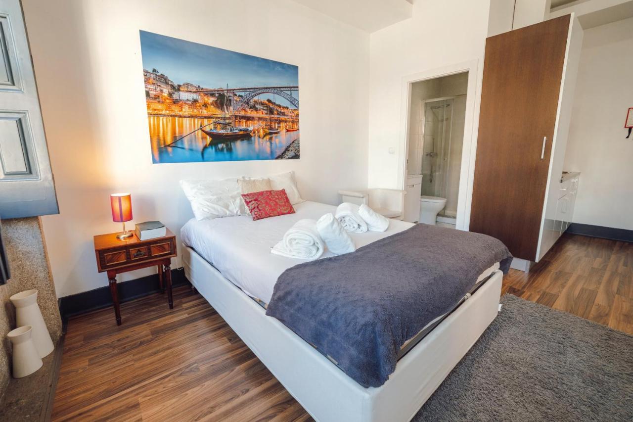 Papa'S Cedofeita Studio Apartments ポルト エクステリア 写真
