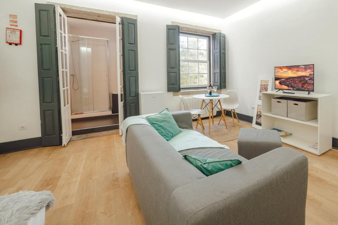 Papa'S Cedofeita Studio Apartments ポルト エクステリア 写真