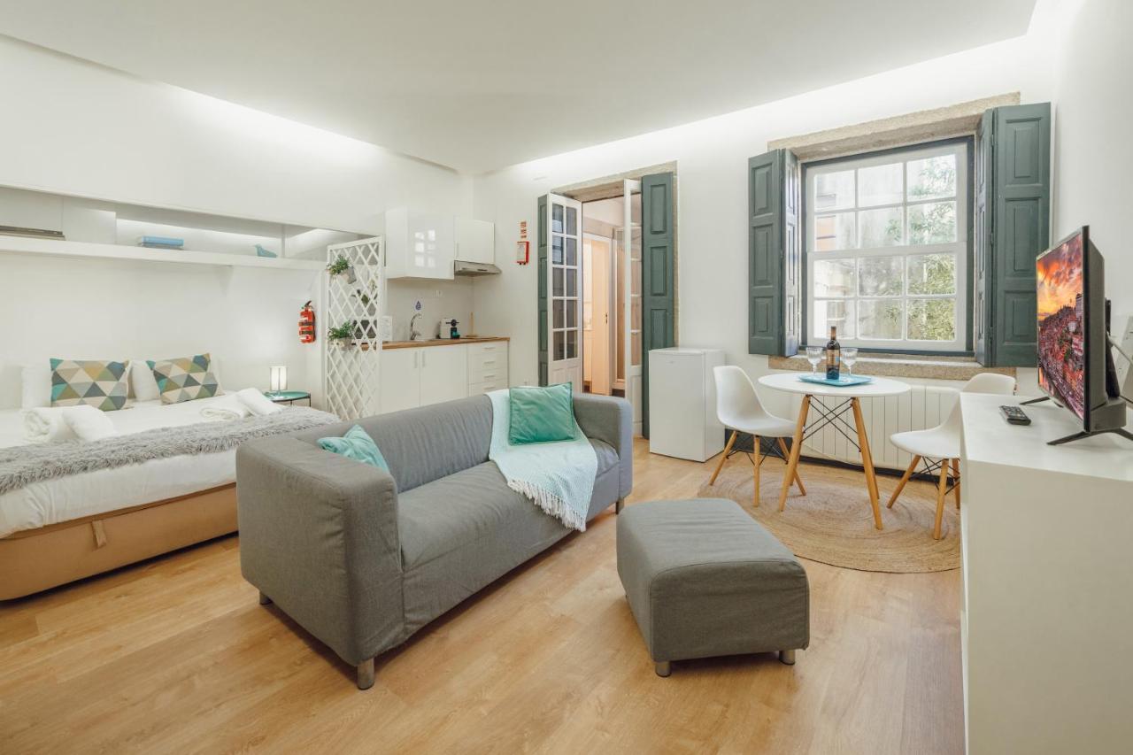 Papa'S Cedofeita Studio Apartments ポルト エクステリア 写真