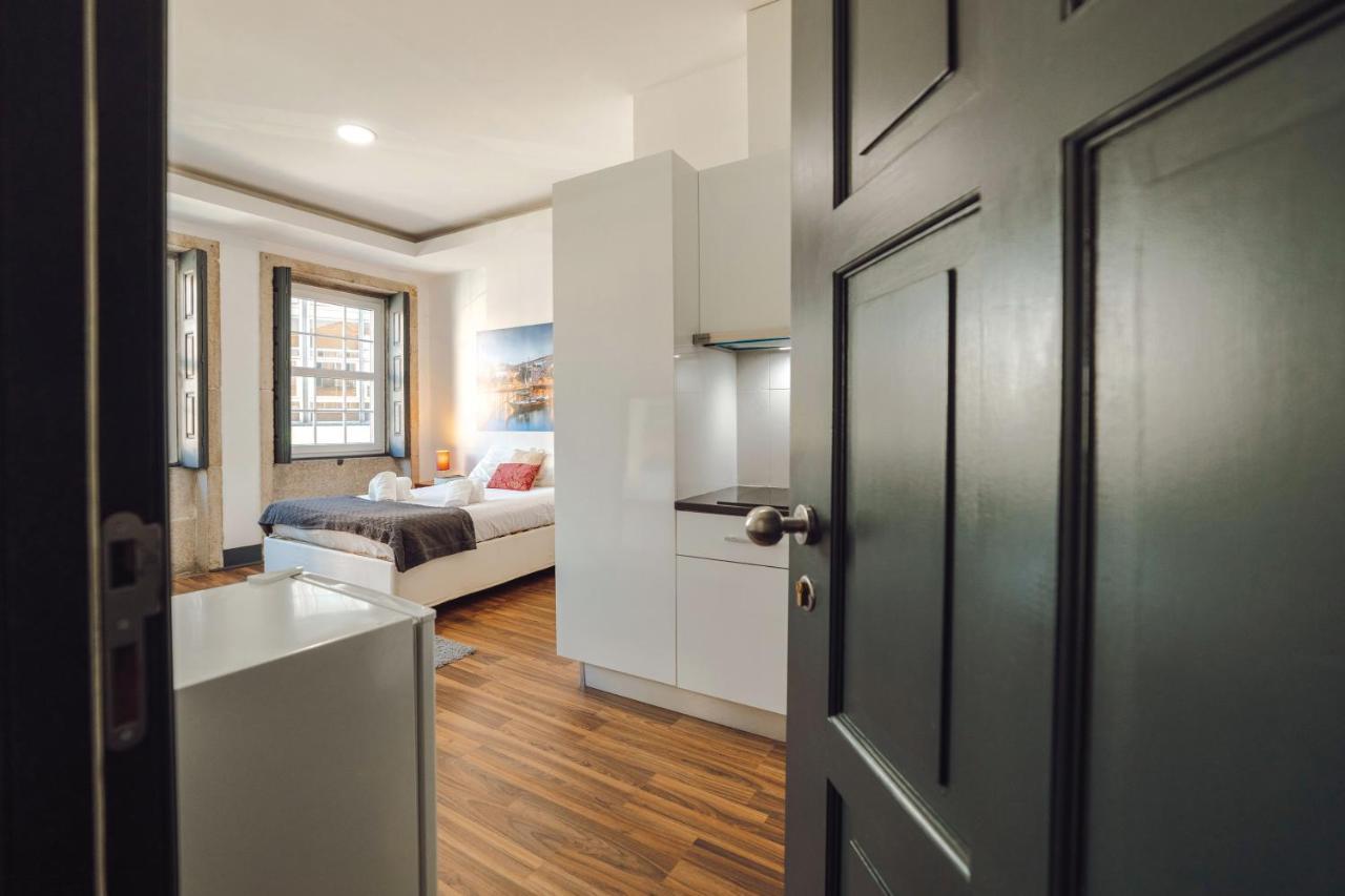 Papa'S Cedofeita Studio Apartments ポルト エクステリア 写真