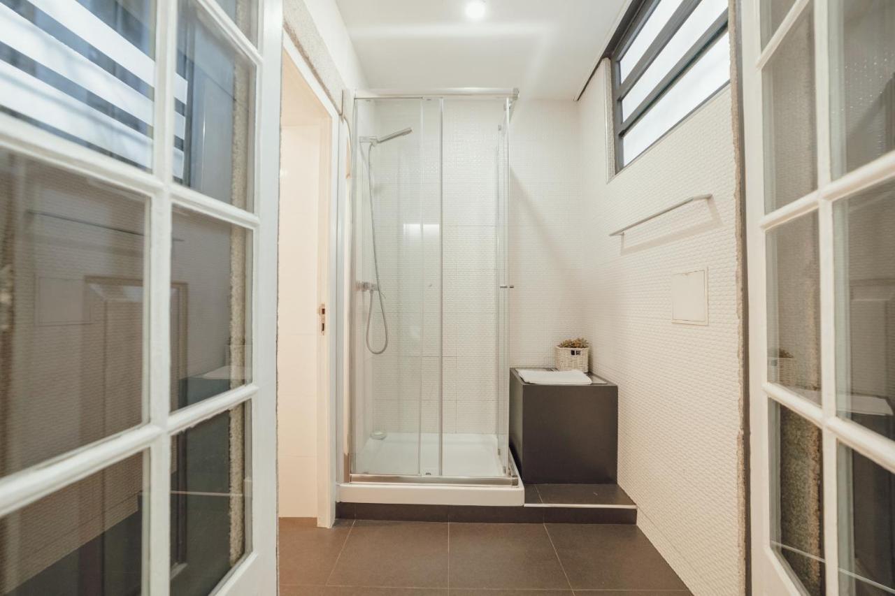 Papa'S Cedofeita Studio Apartments ポルト エクステリア 写真