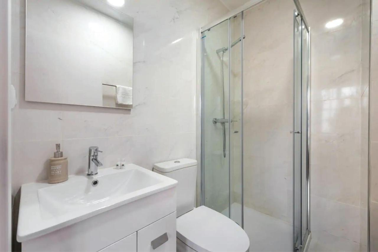 Papa'S Cedofeita Studio Apartments ポルト エクステリア 写真